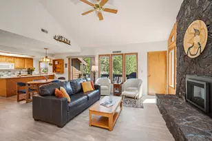 57305 Beaver Ridge Loop, Sunriver, OR 97707 - Photo 5