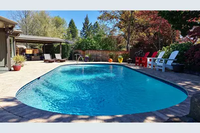 2424 Pembroke Circle, Medford, OR 97504 - Photo 37