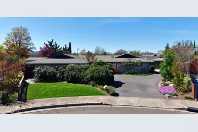 2424 Pembroke Circle, Medford, OR 97504 - Photo 33