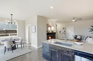 63148 NE Hadley Pl, Bend, OR 97701 - Photo 9