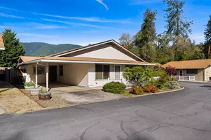 103 Wards Creek Ln, Rogue River, OR 97537 - Photo 15