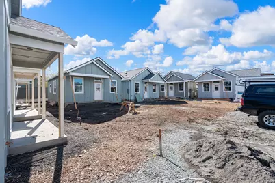 198 Gangnes Drive, Talent, OR 97540 - Photo 11