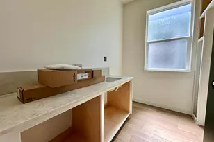 208 Gangnes Dr, Talent, OR 97540 - Photo 13