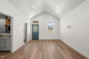 208 Gangnes Dr, Talent, OR 97540 - Photo 7