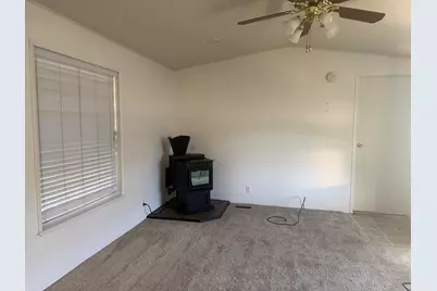 1515 NW Fir Avenue #UNIT 12, Redmond, OR 97756 - Photo 3