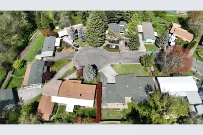 401 Bayard Drive, Grants Pass, OR 97527 - Photo 33