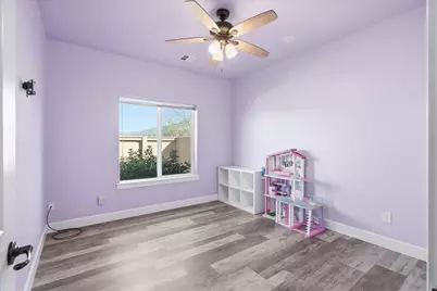 729 Amhurst Way, Medford, OR 97504 - Photo 19