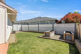 906 Brandi Way, Central Point, OR 97502 - Photo 15