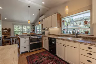 9449 Wagner Creek Rd, Talent, OR 97540 - Photo 19