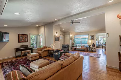 9449 Wagner Creek Road, Talent, OR 97540 - Photo 25