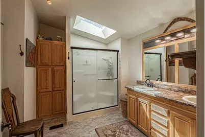 9449 Wagner Creek Road, Talent, OR 97540 - Photo 21