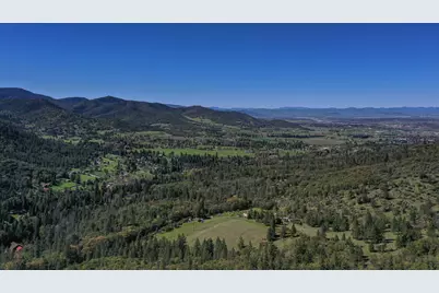 9449 Wagner Creek Road, Talent, OR 97540 - Photo 45