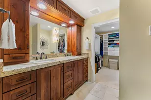 1310 NW Highland Ave, Grants Pass, OR 97526 - Photo 23