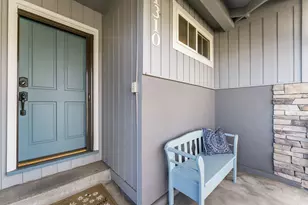 1310 NW Highland Ave, Grants Pass, OR 97526 - Photo 9