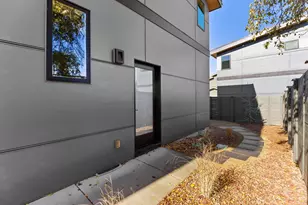 12 SW Roosevelt Ave, Bend, OR 97702 - Photo 29