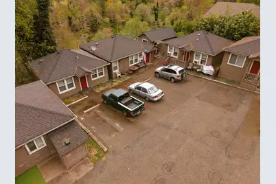 4600 Rogue River Highway, Grants Pass, OR 97527 - Photo 3