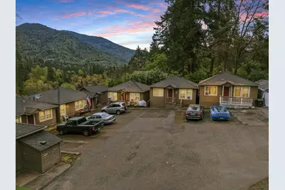 4600 Rogue River Highway, Grants Pass, OR 97527 - Photo 9