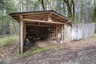 1449 Queen of Bronze Rd, Cave Junction, OR 97523 - Photo 77