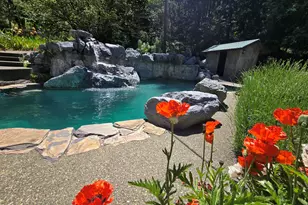 1449 Queen of Bronze Rd, Cave Junction, OR 97523 - Photo 81