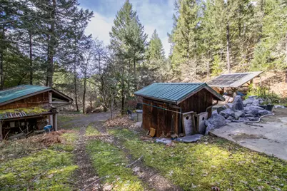 1449 Queen Of Bronze Road, Cave Junction, OR 97523 - Photo 53