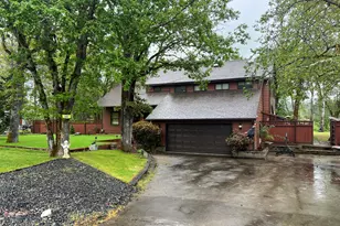 255 Barker Dr, Merlin, OR 97532 - Photo 5