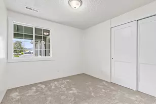 3063 Shelterwood Cir, Medford, OR 97501 - Photo 15