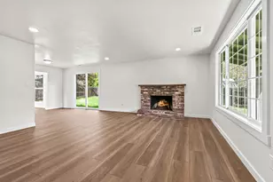 3063 Shelterwood Cir, Medford, OR 97501 - Photo 3