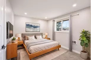 62960 Clyde Ln, Bend, OR 97701 - Photo 3