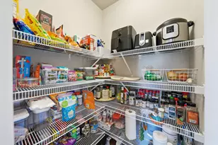 62735 Hawkview Road, Bend, OR 97701 - Photo 23