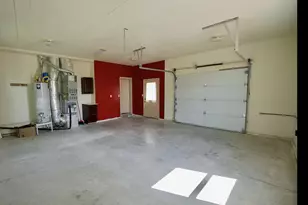 1162 SW Canyon Dr, Redmond, OR 97756 - Photo 21