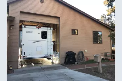 64810 McGrath Road, Bend, OR 97701 - Photo 17