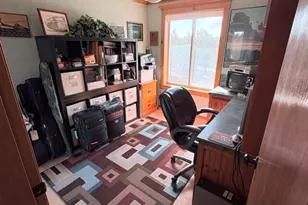 64810 McGrath Rd, Bend, OR 97701 - Photo 11