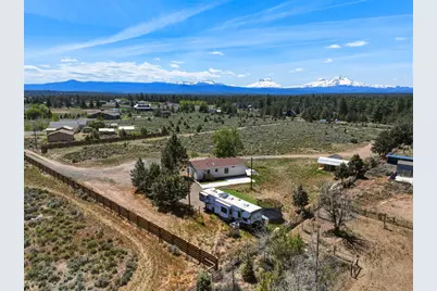 67395 Rabbitbrush Drive, Bend, OR 97703 - Photo 7
