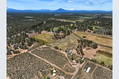 67395 Rabbitbrush Drive, Bend, OR 97703 - Photo 17