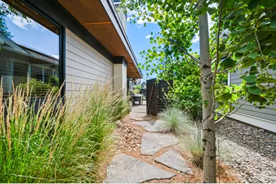 3125 NW Blodgett Way, Bend, OR 97703 - Photo 49