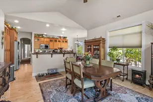 224 Landau Ln, Grants Pass, OR 97527 - Photo 13
