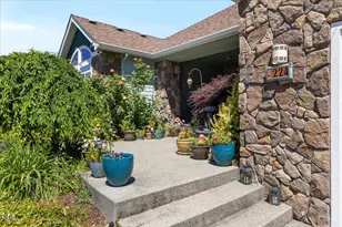 224 Landau Ln, Grants Pass, OR 97527 - Photo 3