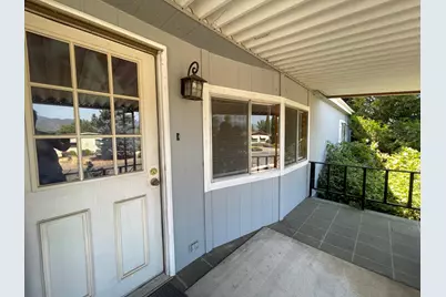 1095 Lee Roze Lane, Grants Pass, OR 97527 - Photo 3