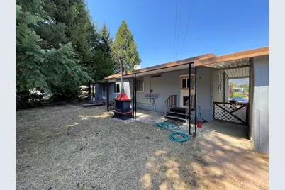 1095 Lee Roze Lane, Grants Pass, OR 97527 - Photo 5