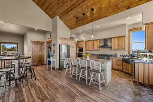 6040 SE Gravett Rd, Prineville, OR 97754 - Photo 9