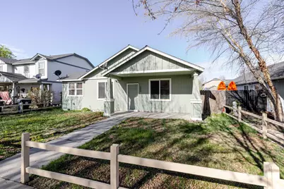 1263 NE 4th Street, Redmond, OR 97756 - Photo 3