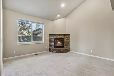 16573 Beesley Place, La Pine, OR 97739 - Photo 15