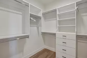 61281 McRoberts Ln, Bend, OR 97702 - Photo 23