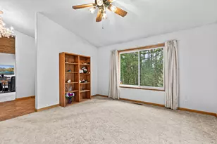 455 Dutcher Creek Rd, Grants Pass, OR 97527 - Photo 19