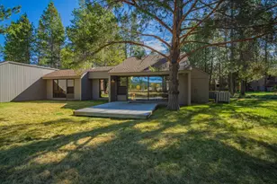 57258 Island Rd, Sunriver, OR 97707 - Photo 29