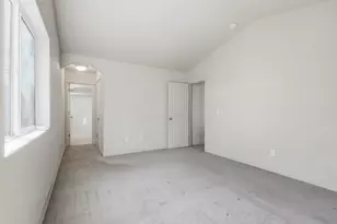 2879 NE Jackdaw Dr, Bend, OR 97701 - Photo 23