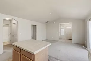 2879 NE Jackdaw Dr, Bend, OR 97701 - Photo 13