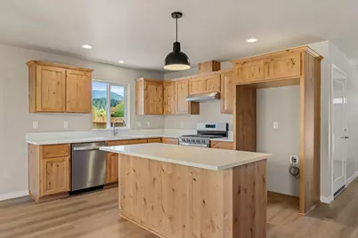 2724 Denton Trail, Grants Pass, OR 97527 - Photo 11