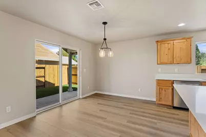 2724 Denton Trail, Grants Pass, OR 97527 - Photo 17