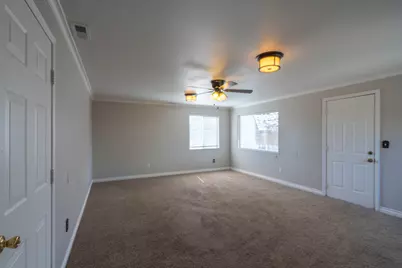 701 SW 23rd Street, Redmond, OR 97756 - Photo 11